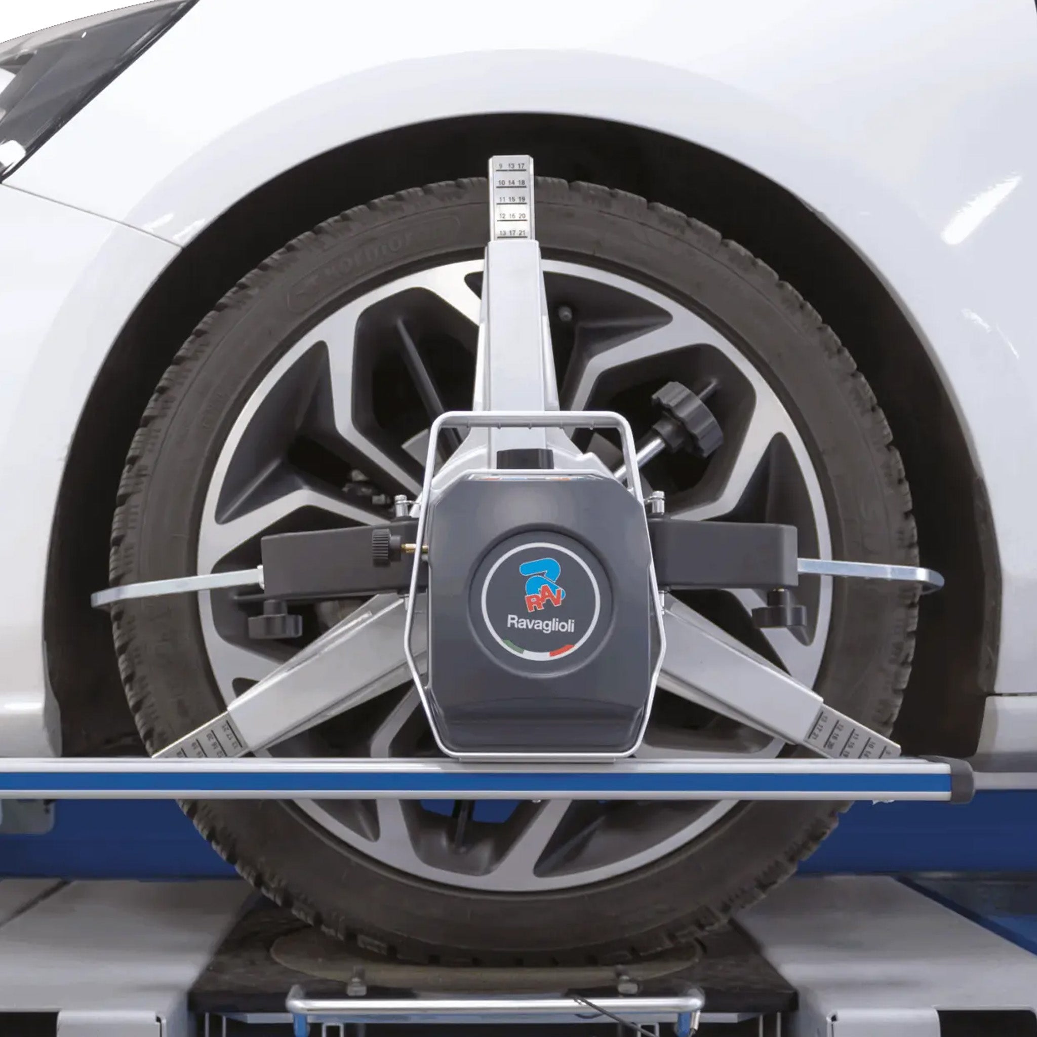 RAV TD2.0WIFI | Premium